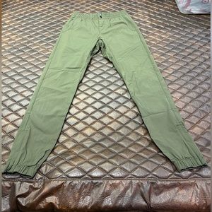 Men’s Nike sportswear jogger. Size men’s small.